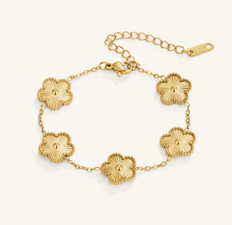 Trinity Clover Gold