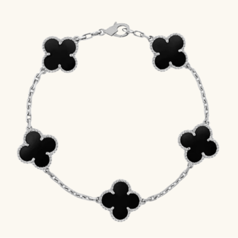 Trinity Clover Black