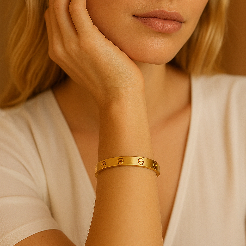 LOVE Golden Bracelet
