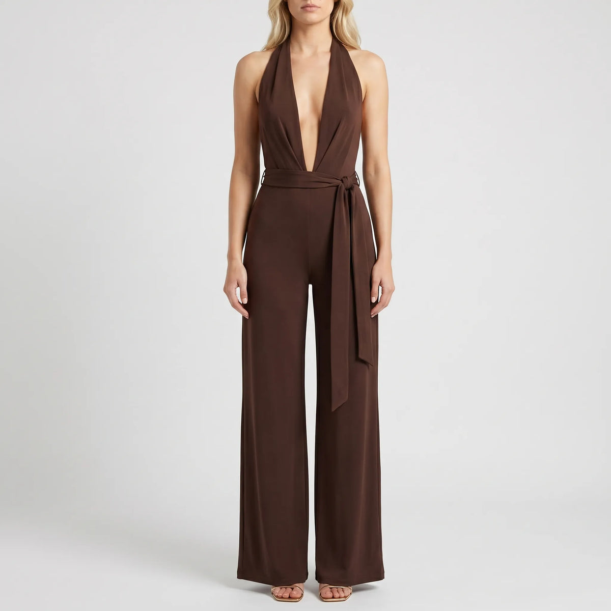 Kara | Rückenfreier Jumpsuit Mit Neckholder-Ausschnitt