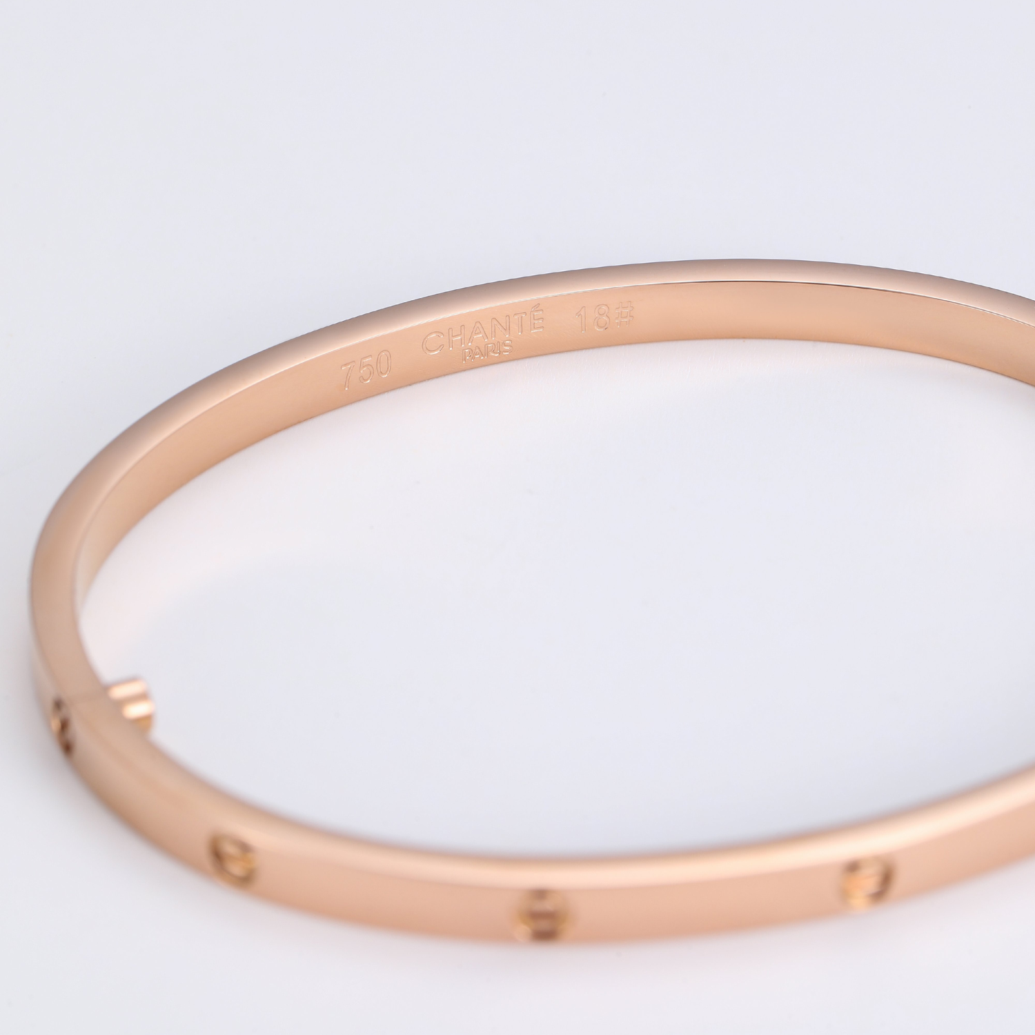 LOVE Small Golden Bracelet