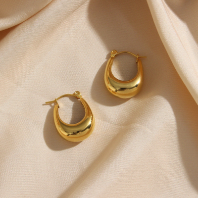 EVIE Elegant Hoops