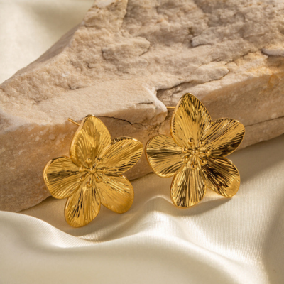 FLOWER Golden Earrings