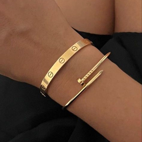 VALENCIA Elegant Gold Bracelet